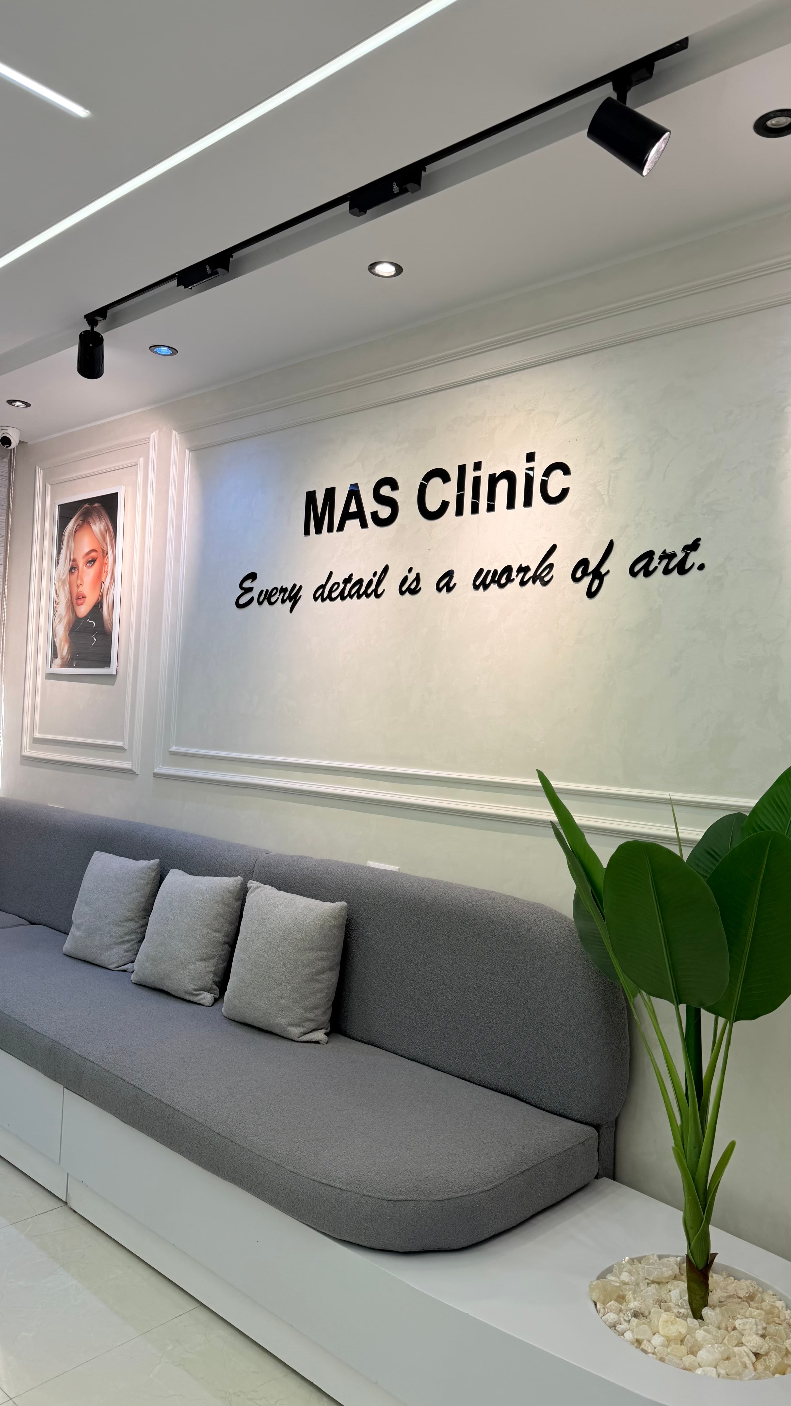 Mas Clinic